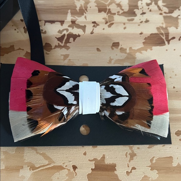 Luxury feather bowtie Collection - Picture 2 of 6